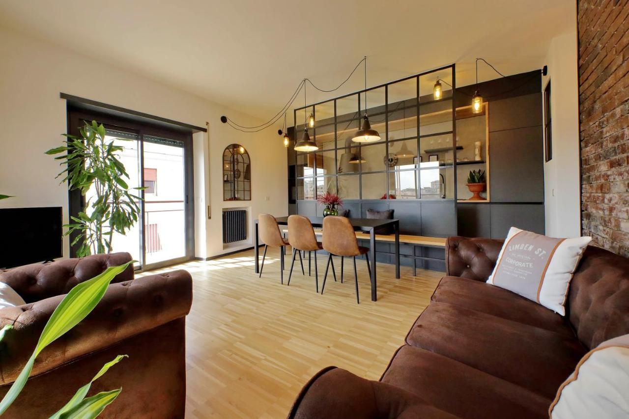 Ych-trilocale Stile Industriale * Roma